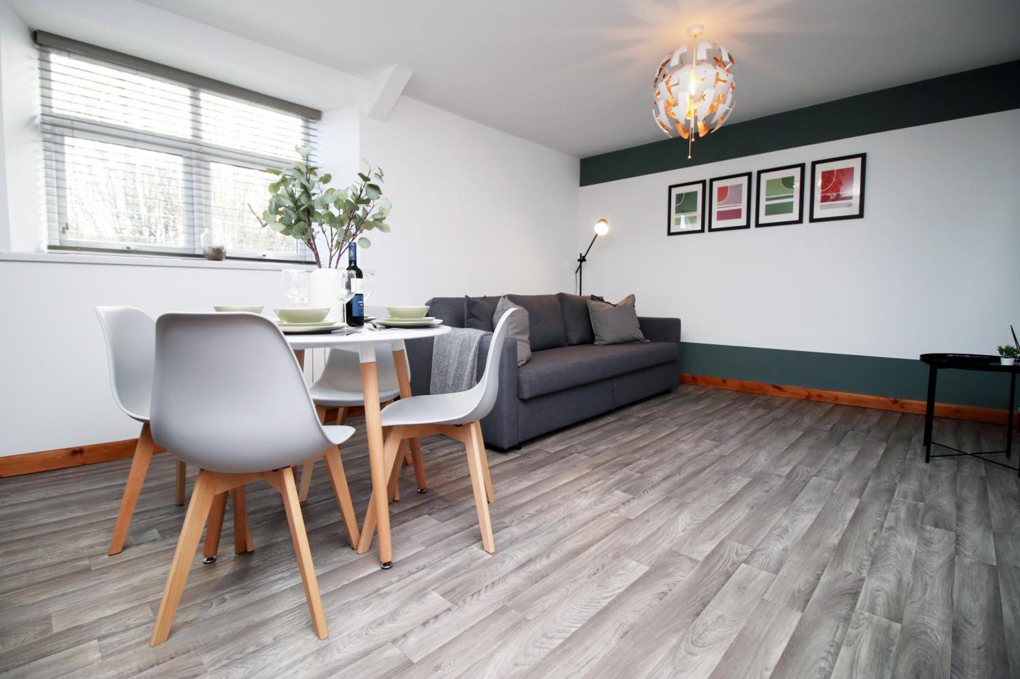 Fully Equipped Kitchen, Parking, City Centre Swansea Dış mekan fotoğraf