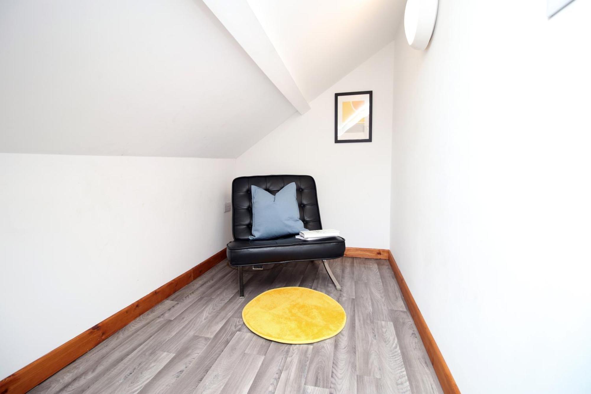 Fully Equipped Kitchen, Parking, City Centre Swansea Dış mekan fotoğraf