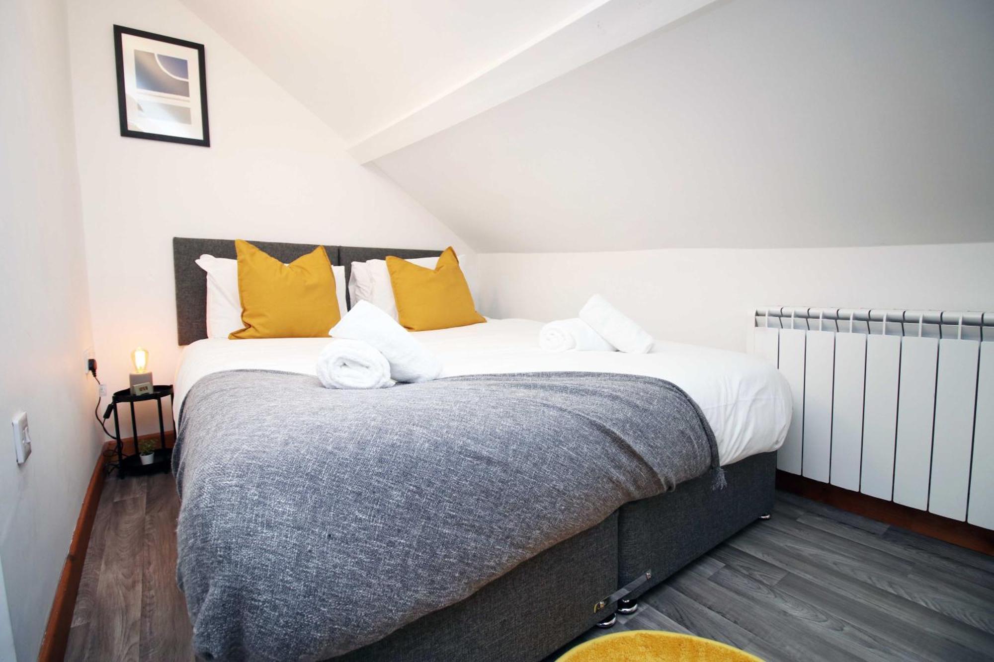 Fully Equipped Kitchen, Parking, City Centre Swansea Dış mekan fotoğraf