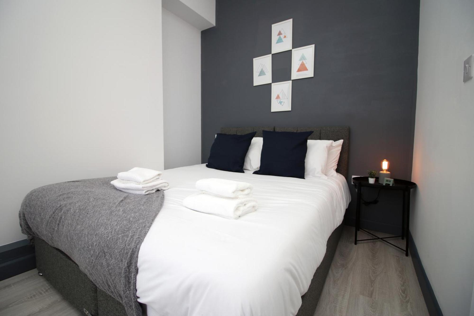 Fully Equipped Kitchen, Parking, City Centre Swansea Dış mekan fotoğraf