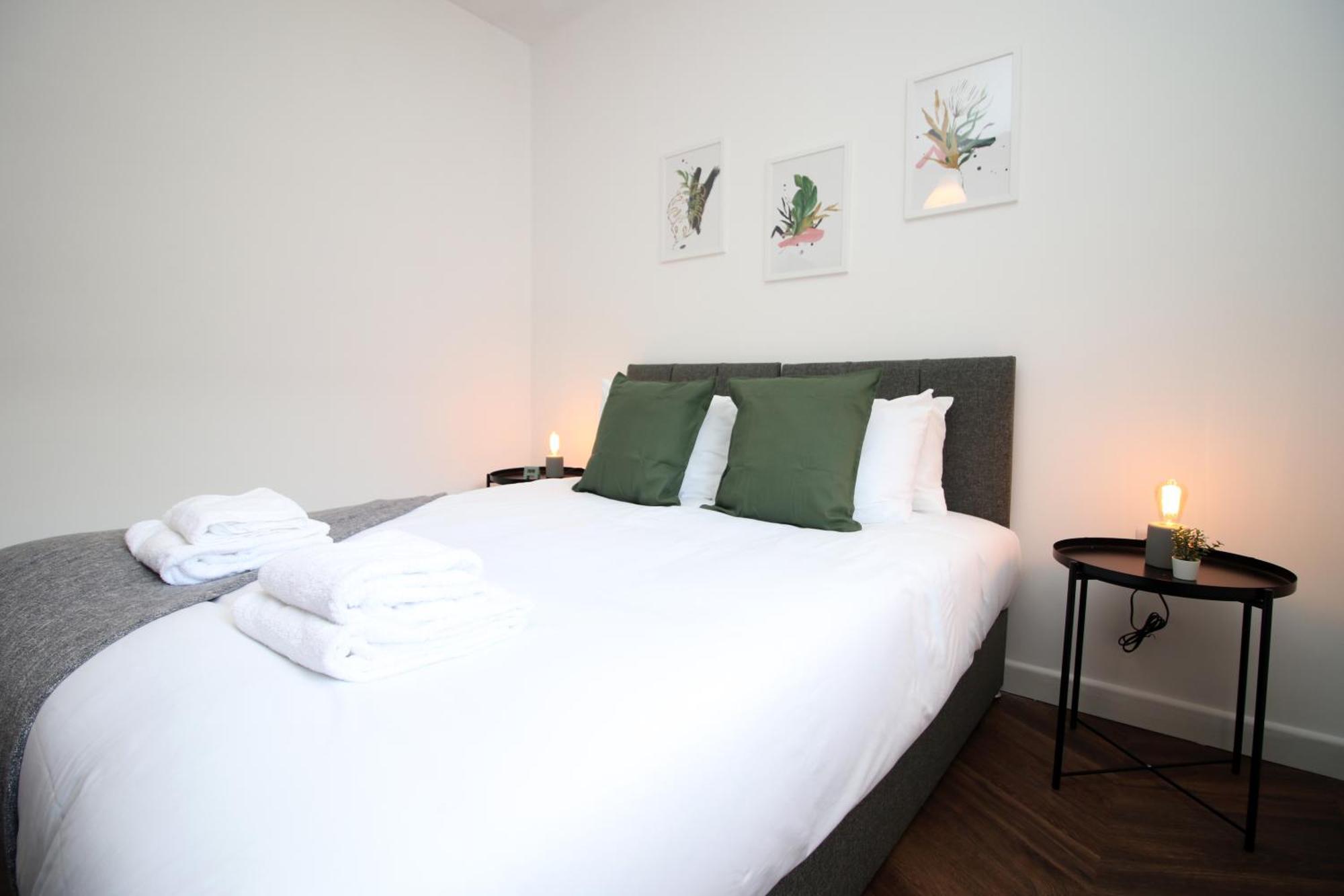 Fully Equipped Kitchen, Parking, City Centre Swansea Dış mekan fotoğraf